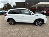 Suzuki Vitara Image 2