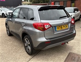 Suzuki Vitara Image 5