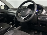 Suzuki Vitara Image 6