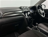 Suzuki Vitara Image 2