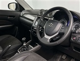 Suzuki Vitara Image 6