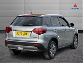 Suzuki Vitara Image 5