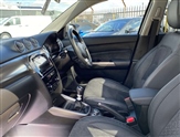 Suzuki Vitara Image 6