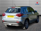 Suzuki Vitara Image 5