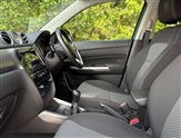 Suzuki Vitara Image 6
