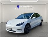 Tesla Model 3 Image 6