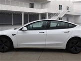 Tesla Model 3 Image 5
