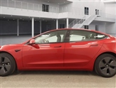 Tesla Model 3 Image 5