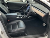 Tesla Model 3 Image 3