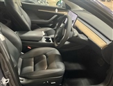 Tesla Model 3 Image 3