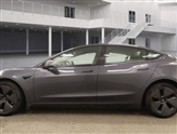 Tesla Model 3 Image 5