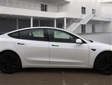 Tesla Model 3 Image 5