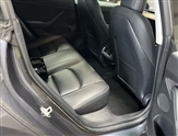 Tesla Model 3 Image 4