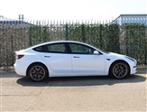 Tesla Model 3 Image 6