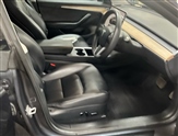 Tesla Model 3 Image 3