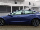 Tesla Model 3 Image 5