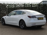 Tesla Model 3 Image 4