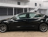 Tesla Model 3 Image 4
