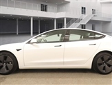 Tesla Model 3 Image 4
