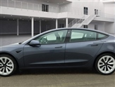 Tesla Model 3 Image 4