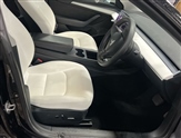 Tesla Model 3 Image 3