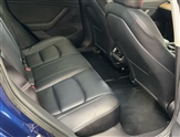 Tesla Model 3 Image 5