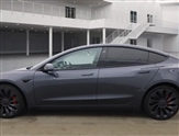 Tesla Model 3 Image 4