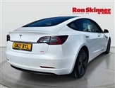 Tesla Model 3 Image 4