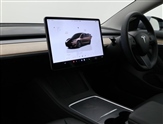 Tesla Model 3 Image 4