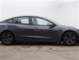 Tesla Model 3 Image 5