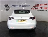 Tesla Model 3 Image 4