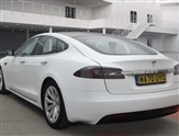Tesla Model S Image 2