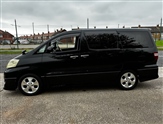 Toyota Alphard Image 3