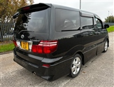 Toyota Alphard Image 6