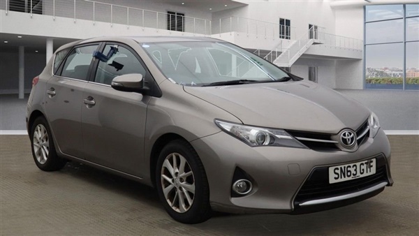 Large image for the Used Toyota AURIS