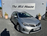 Used Toyota Auris