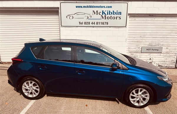 Large image for the Used Toyota AURIS