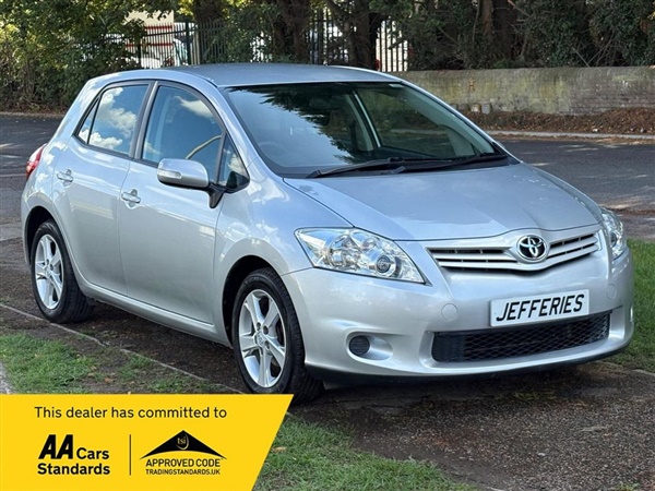 Large image for the Used Toyota AURIS