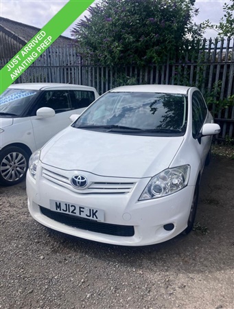 Large image for the Used Toyota AURIS