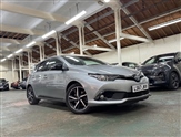 Used Toyota Auris