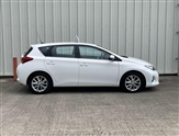Used Toyota Auris