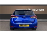Toyota Auris Image 6