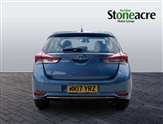 Toyota Auris Image 4