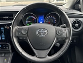 Toyota Auris Image 6