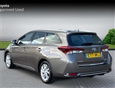 Toyota Auris Image 4