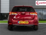 Toyota Auris Image 6