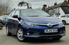 Used Toyota Auris