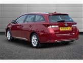 Toyota Auris Image 6
