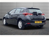 Toyota Auris Image 4