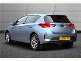 Toyota Auris Image 5